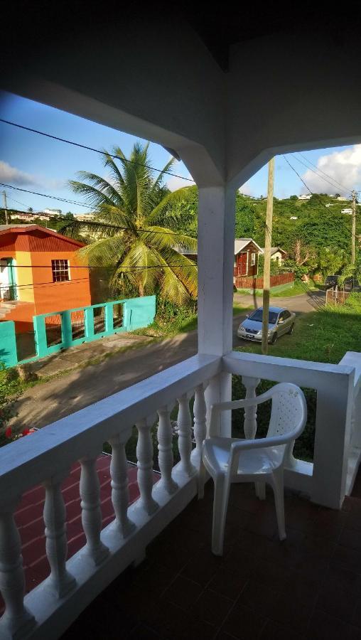 Tropical Breeze Vacation Home And Apartments Gros Islet Exterior photo